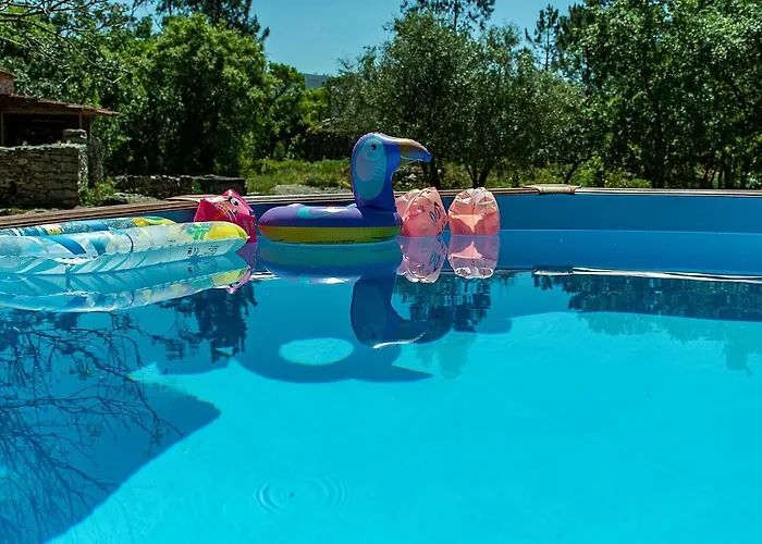 Casal Fontainhas- Country With Pool Дом отдыха