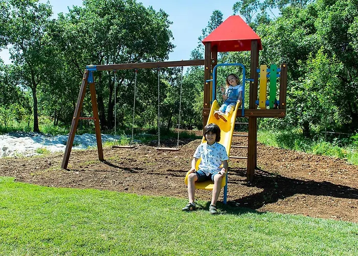 Дом отдыха Casal Fontainhas- Country With Pool Алкобаса