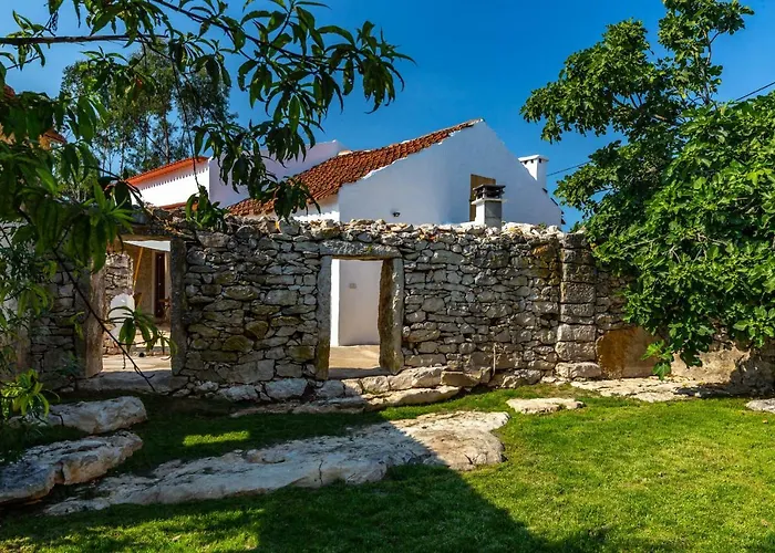 Casal Fontainhas- Country With Pool Дом отдыха *