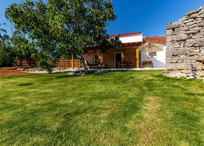 Dom wakacyjny Casal Fontainhas- Country With Pool