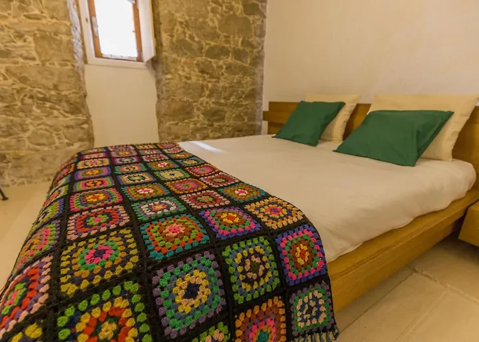 Дом отдыха Casal Fontainhas- Country With Pool