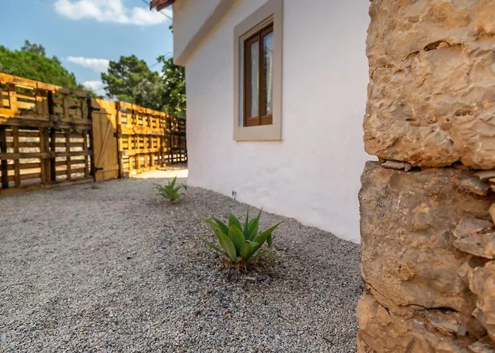 Casal Fontainhas- Country With Pool *